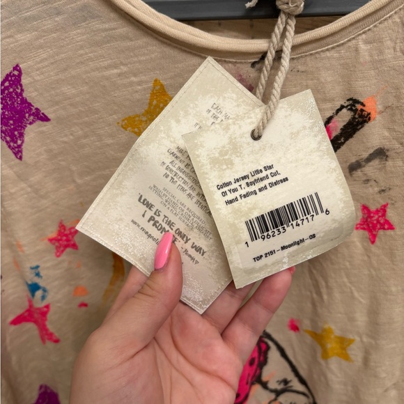 NWT🩷Magnolia Pearl💯Cotton Little Stars of You Tee in moon One Size Fits Most - Picture 4 of 9